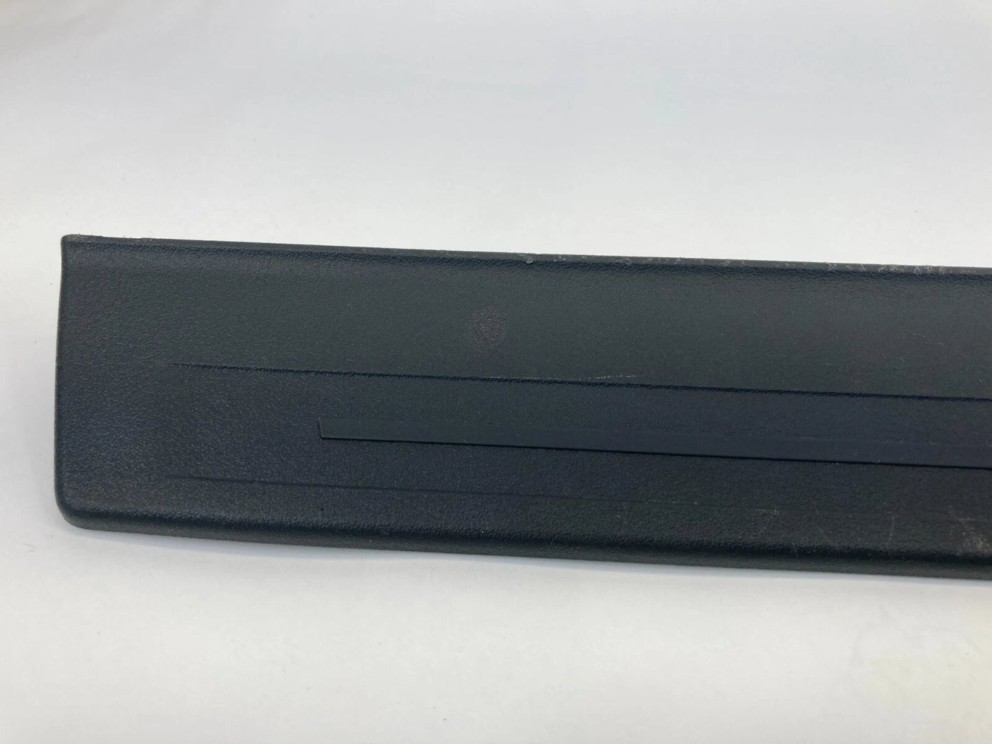 10-14 SUBARU OUTBACK LEGACY FRONT RIGHT PASSENGER DOOR SILL SCUFF PLATE COVER RH