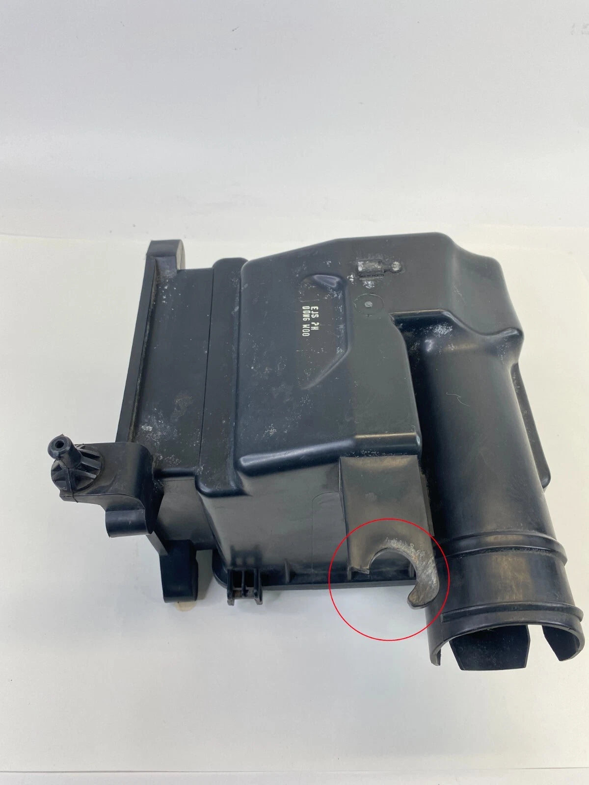 2007-2010 HYUNDAI ELANTRA AIR CLEANER FILTER BOX LOWER HOUSING OEM 28112-2H100