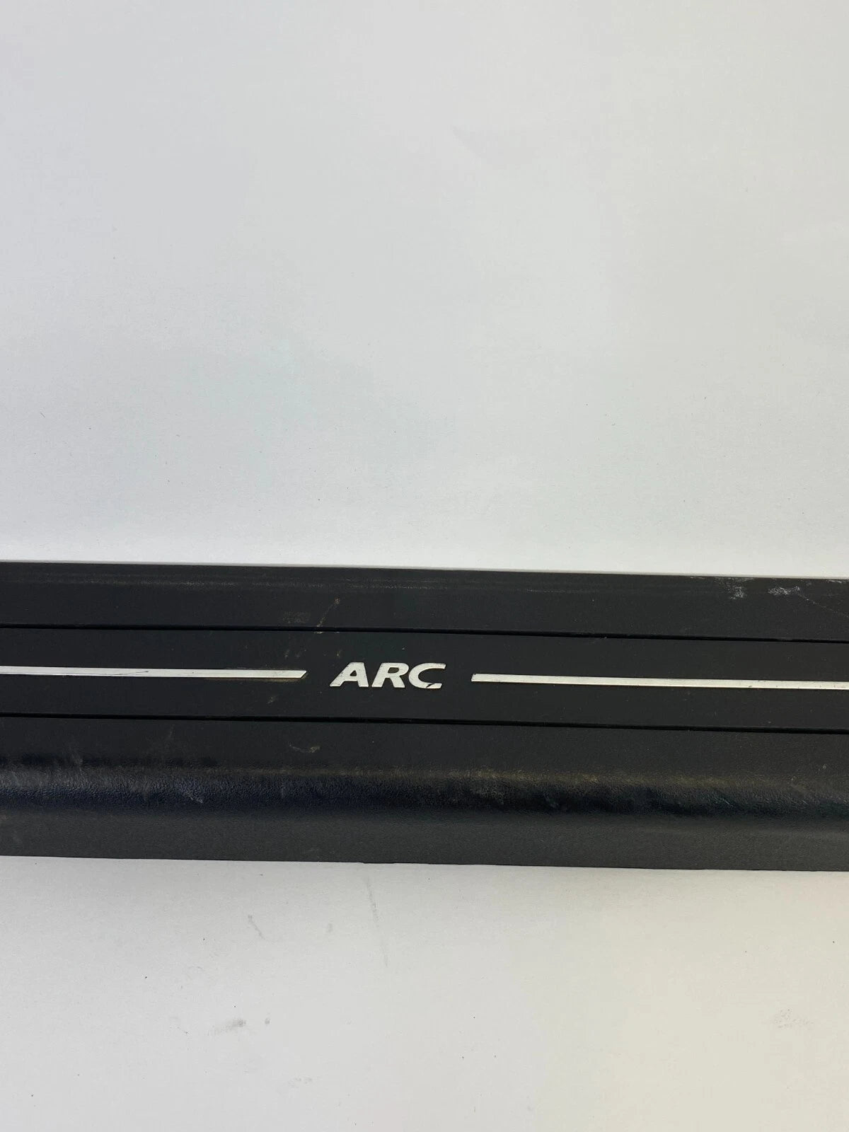2004-2008 SAAB 9-3 FRONT LEFT SIDE DOOR SCUFF PLATE STEP TRIM PANEL 12803116 OEM