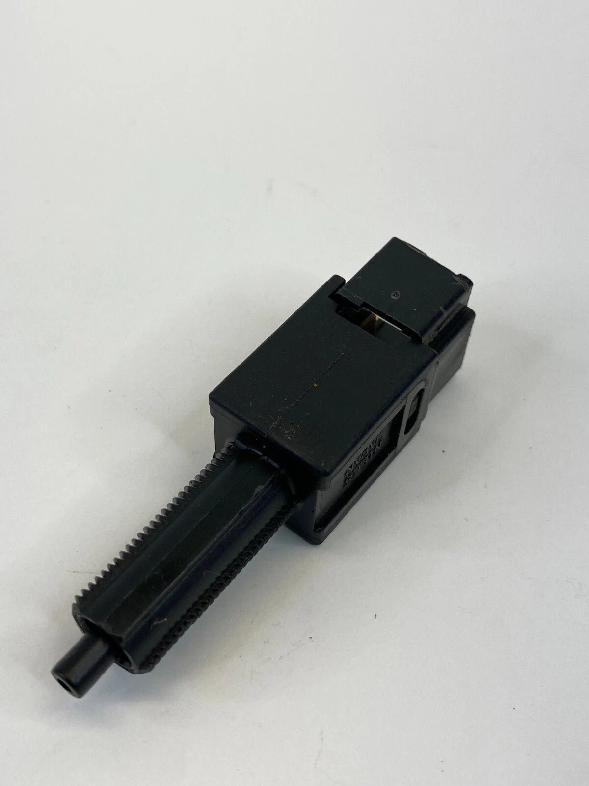 2003-2007 NISSAN MURANO BRAKE LIGHT STOP LAMP CONTROL RELEASE SWITCH SENSOR OEM