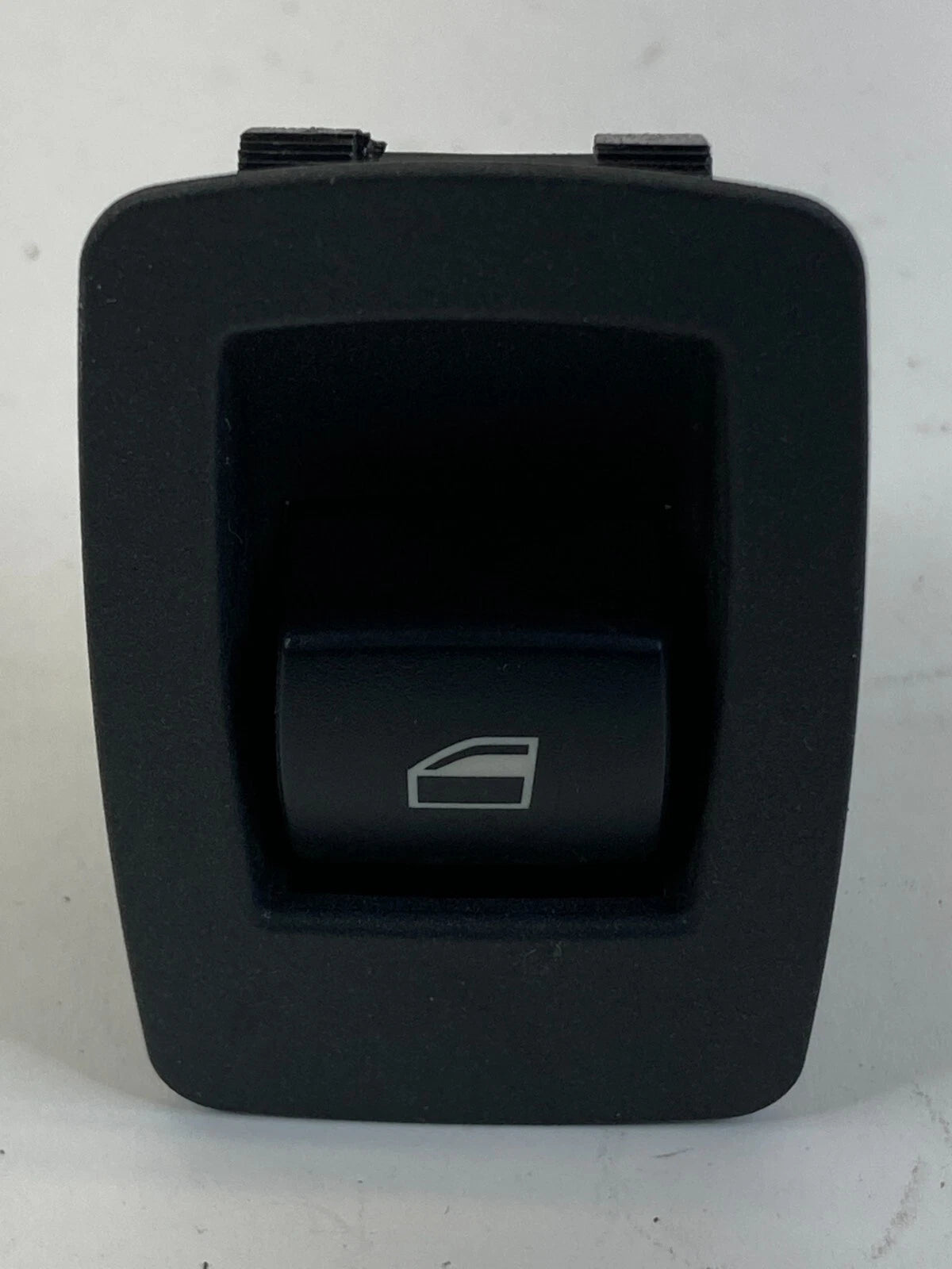 2004-2010 BMW X3 REAR LEFT BACK DOOR POWER WINDOW CONTROL SWITCH 15939860 OEM