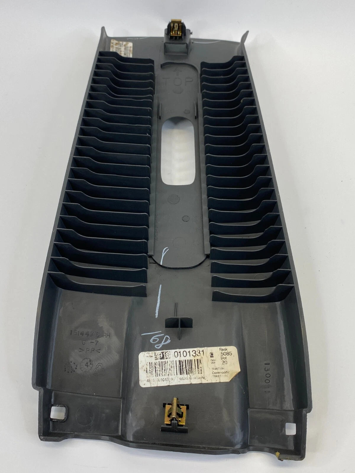 2004-2012 CHEVROLET COLORADO RIGHT PASSENGER B PILLAR COVER TOP TRIM PANEL