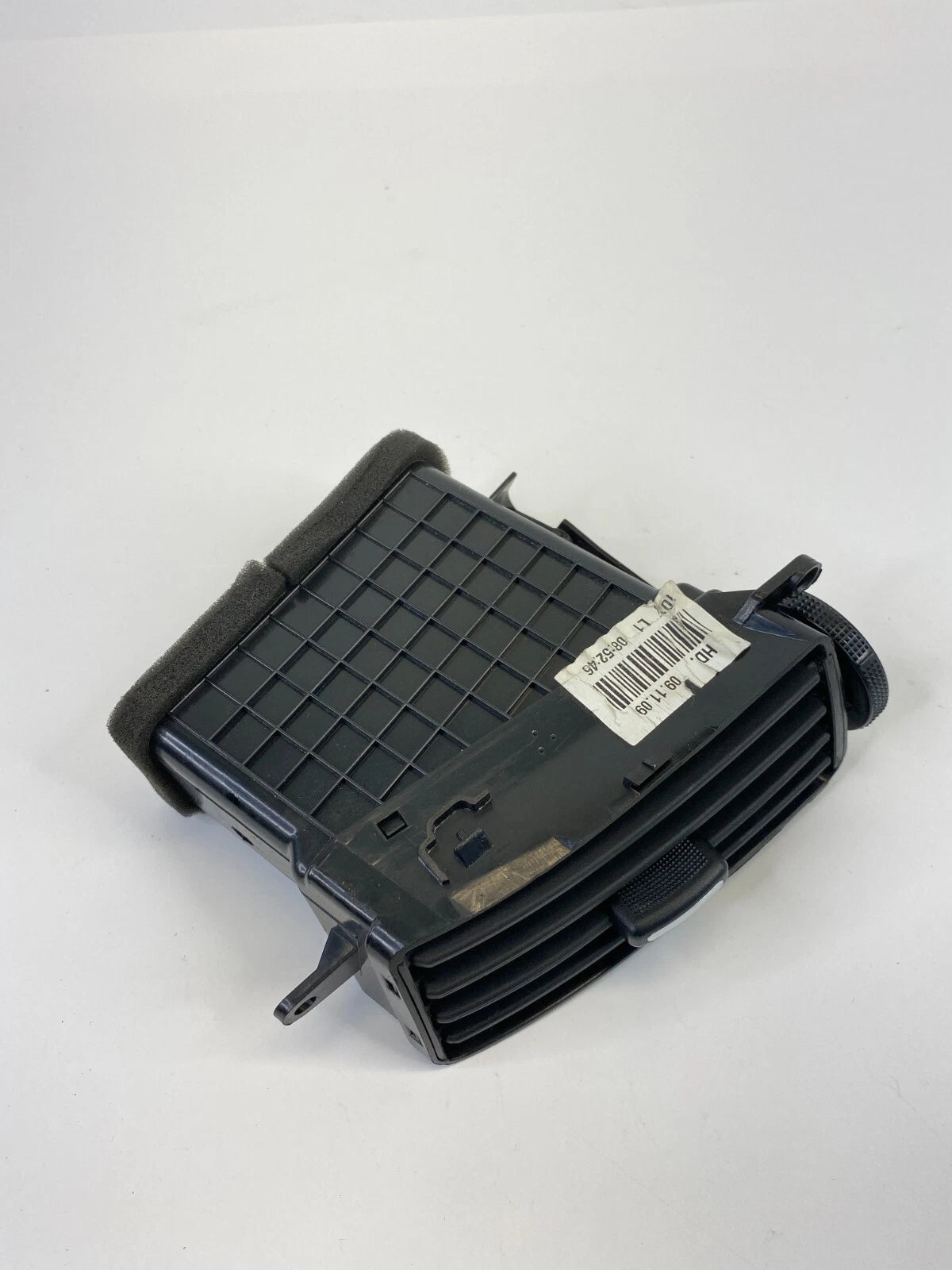 2007-2010 HYUNDAI ELANTRA DASH CENTER RIGHT SIDE AC AIR VENT OUTLET DUCT GRILL