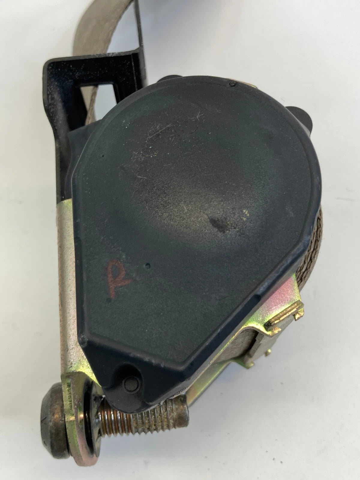 2003 2004 FORD ESCAPE FRONT RIGHT SIDE SEAT BELT RETRACTOR RH 3L84-78611B08-A