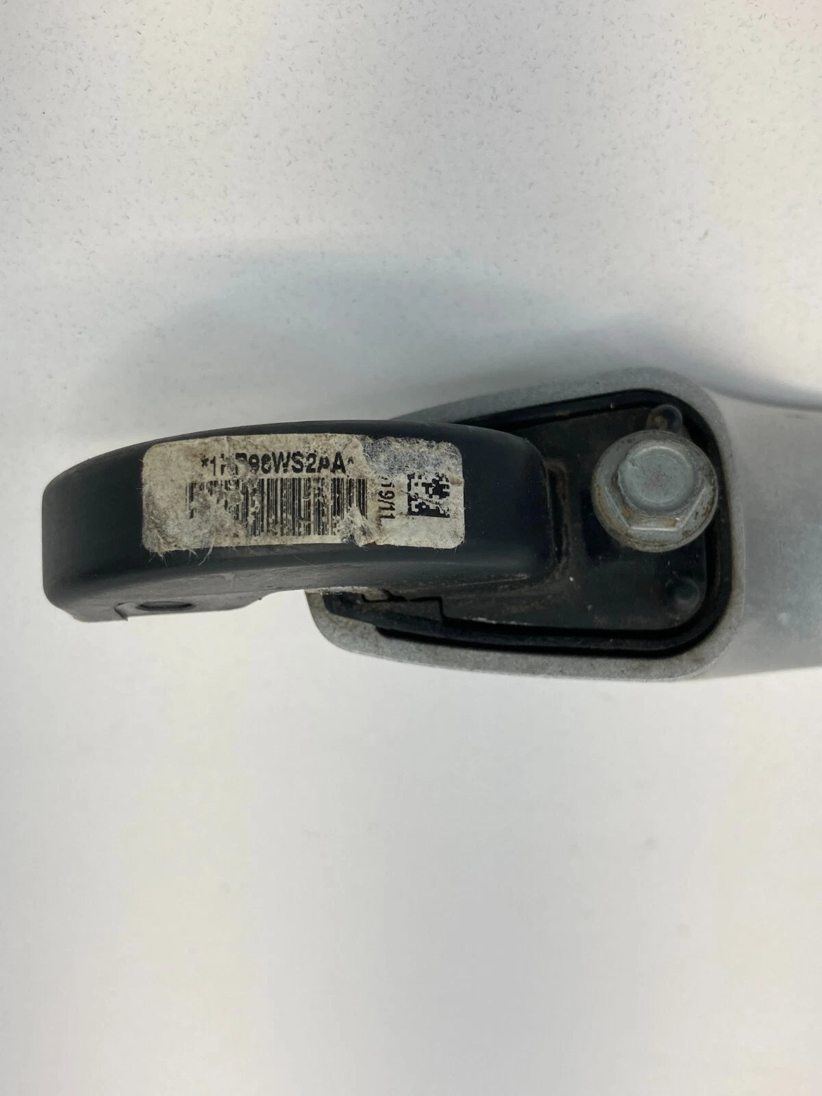 2011-2014 CHRYSLER 200 FRONT RIGHT PASSENGER SIDE EXTERIOR OUTER DOOR HANDLE OEM