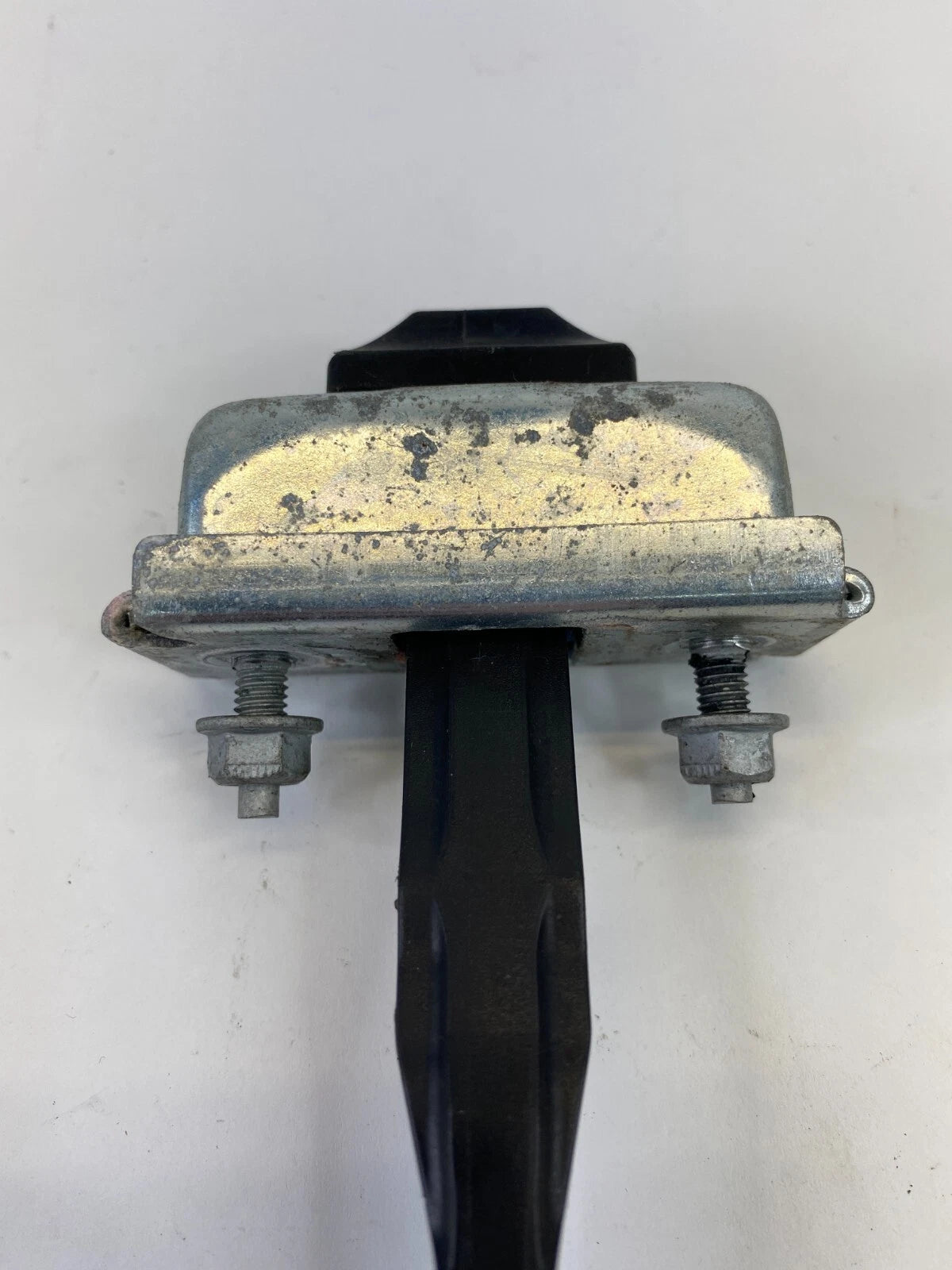 11-19 FORD FIESTA FRONT RIGHT PASSENGER SIDE DOOR CHECK STOP STOPPER DETENT OEM