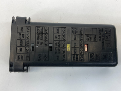 1999-2006 Suzuki Grand Vitara Passenger Compartment Fuse Box Relay Cover OEM