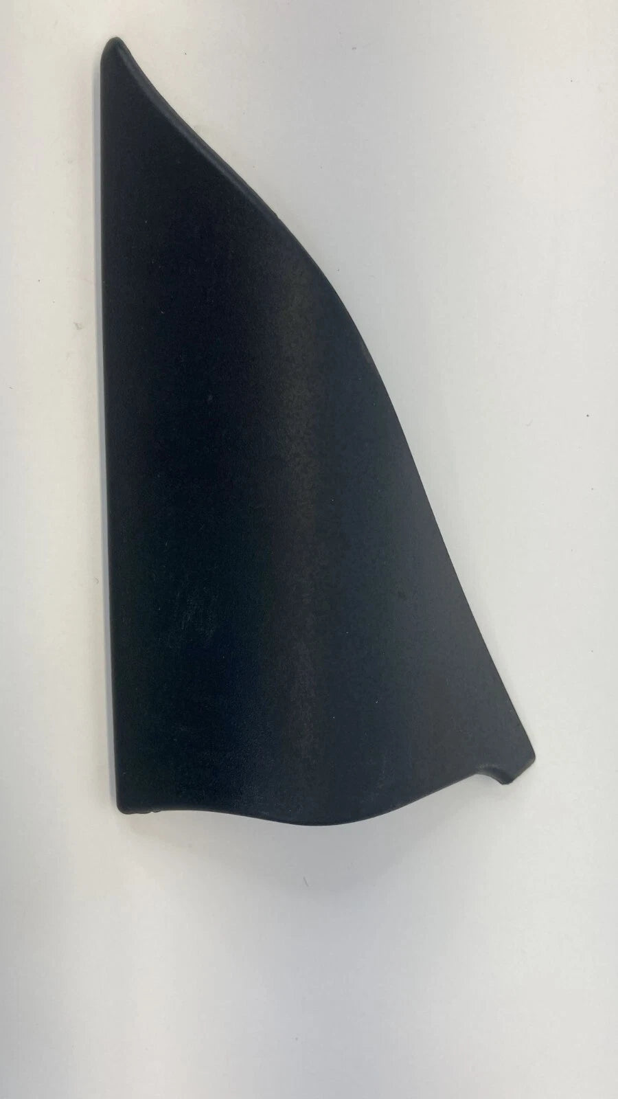 06-11 AUDI A6 REAR RIGHT INTERIOR DOOR CORNER COVER TRIM PANEL 4F0-857-570-A OEM