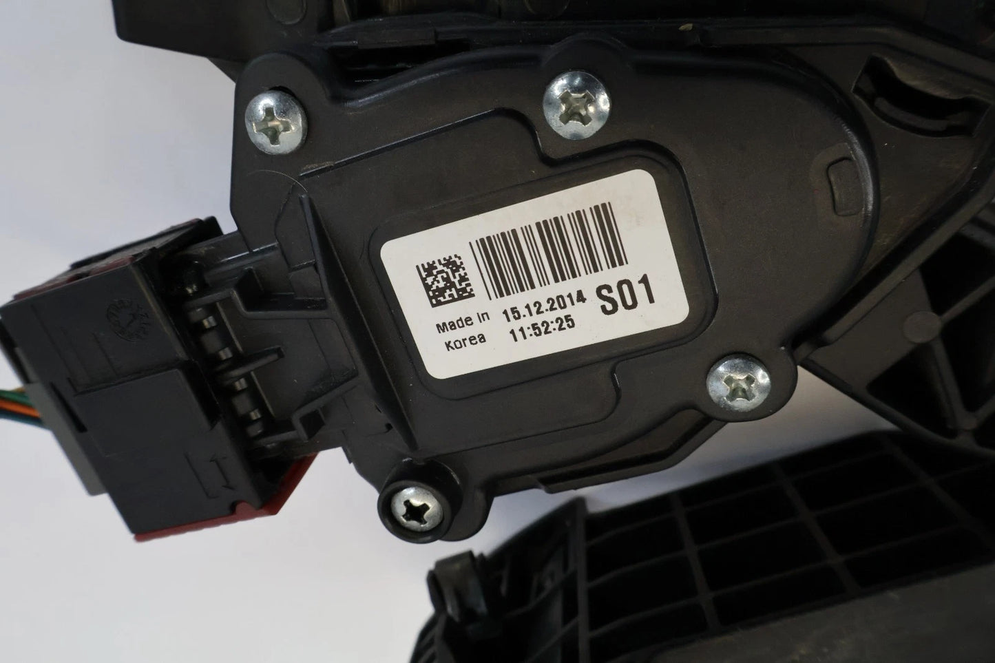 2011-2016 HYUNDAI ELANTRA ACCELERATOR GAS PEDAL SENSOR ASSY 32700-3XXX OEM