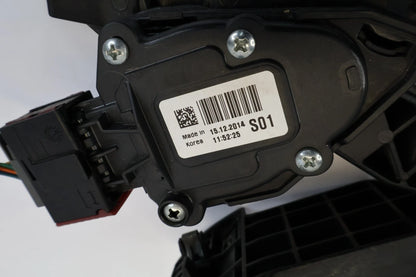 2011-2016 HYUNDAI ELANTRA ACCELERATOR GAS PEDAL SENSOR ASSY 32700-3XXX OEM
