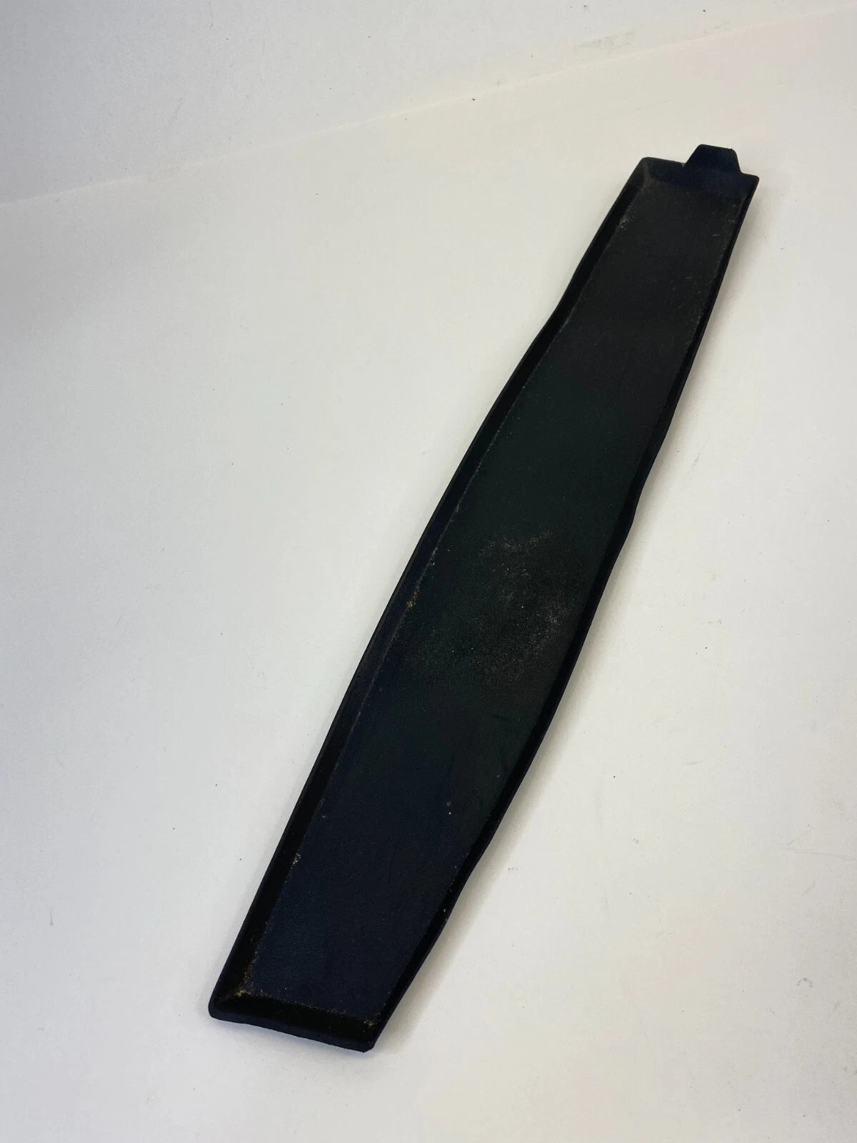2004-2006 CADILLAC SRX FRONT LEFT DRIVER SIDE INNER DOOR PANEL POCKET MAT OEM