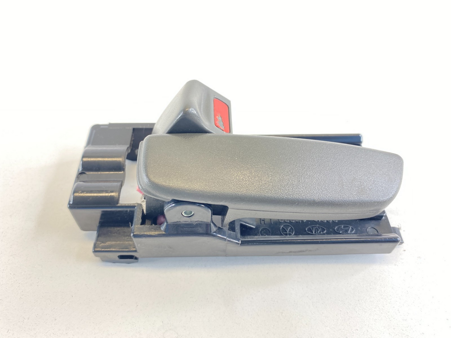 06-11 Hyundai Accent Sedan Front Left Driver Side Inner Door Handle 82610-1E000