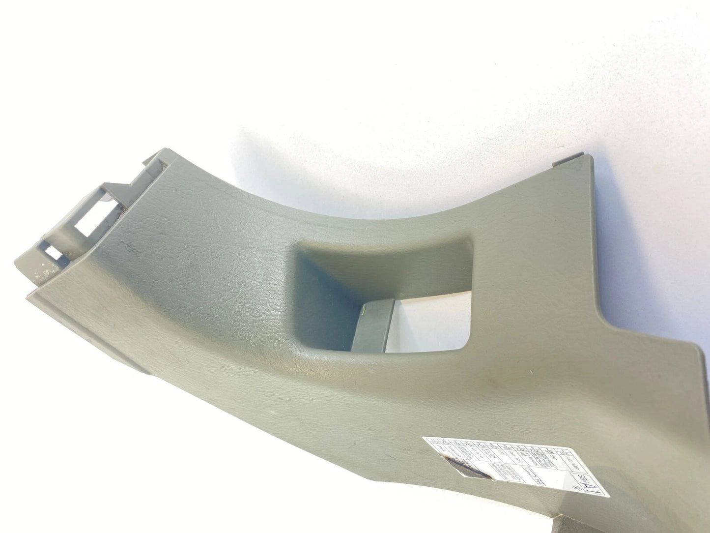 2005-2008 HONDA PILOT FRONT LEFT DRIVER SIDE DOOR COWL TRIM KICK PANEL 83161S9V