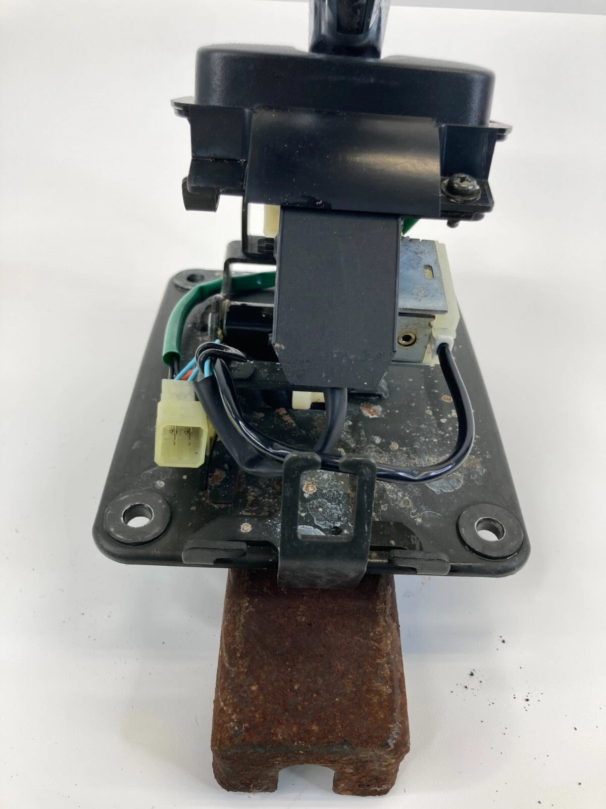 2004-2006 SUZUKI XL-7 AUTOMATIC TRANSMISSION GEAR SHIFTER LEVER HANDLE ASSY OEM