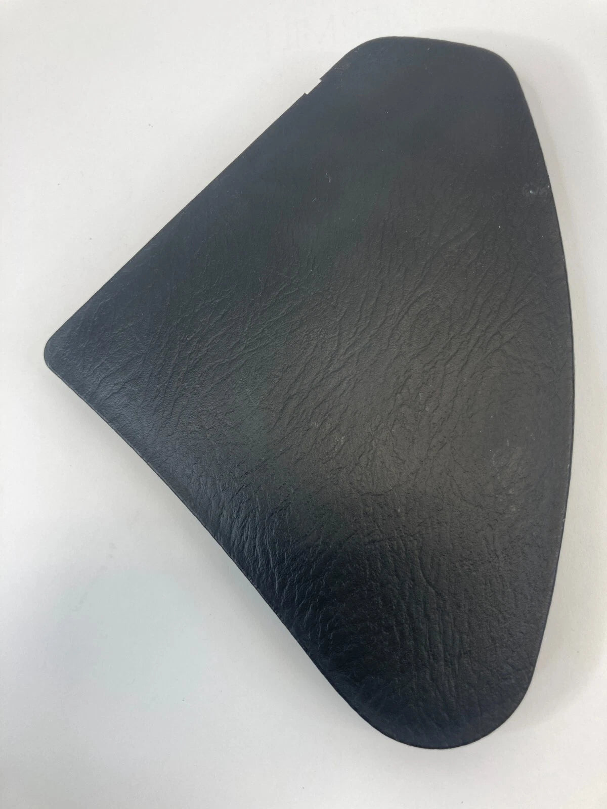 2001-2005 HONDA CIVIC DASH RIGHT PASSENGER SIDE END COVER TRIM BEZEL 77210S5A