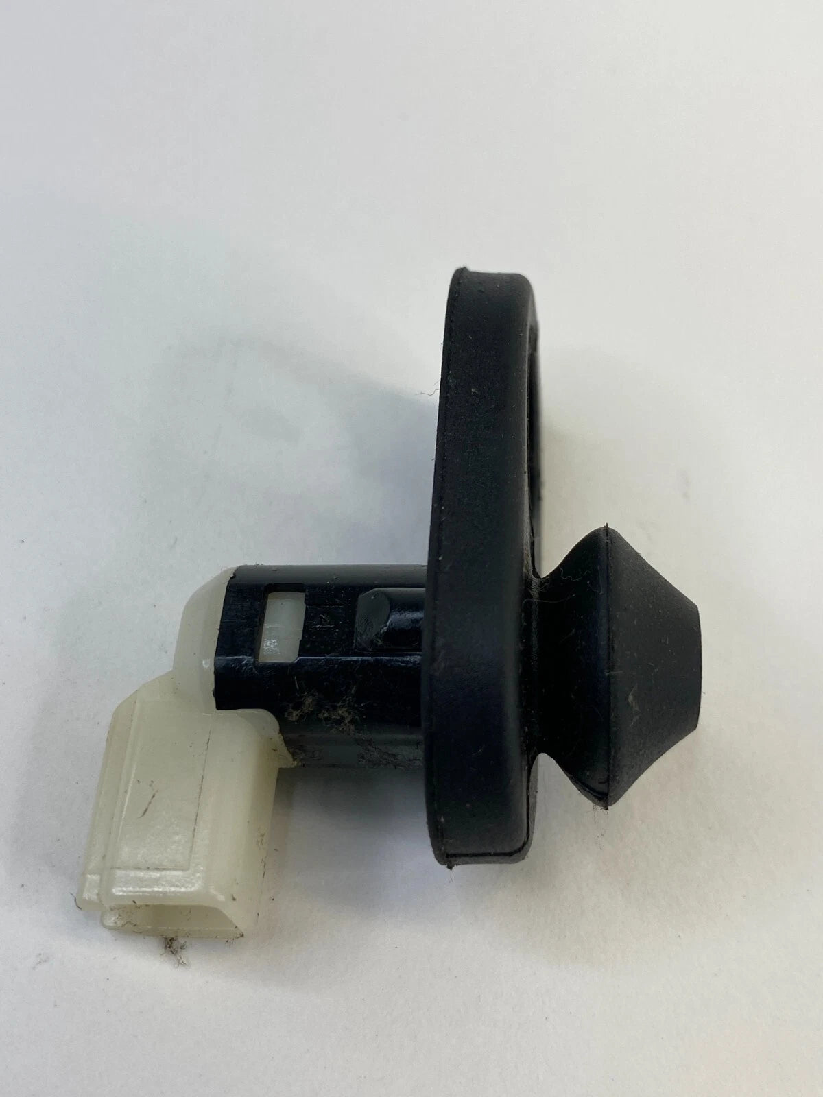 2002 2003 LEXUS ES300 2004-2006 LEXUS ES330 REAR LEFT DOOR AJAR JAMB SWITCH OEM