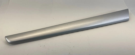 2012-2015 VW VOLKSWAGEN PASSAT REAR LEFT DOOR PANEL MOLDING BEZEL 561867419 OEM