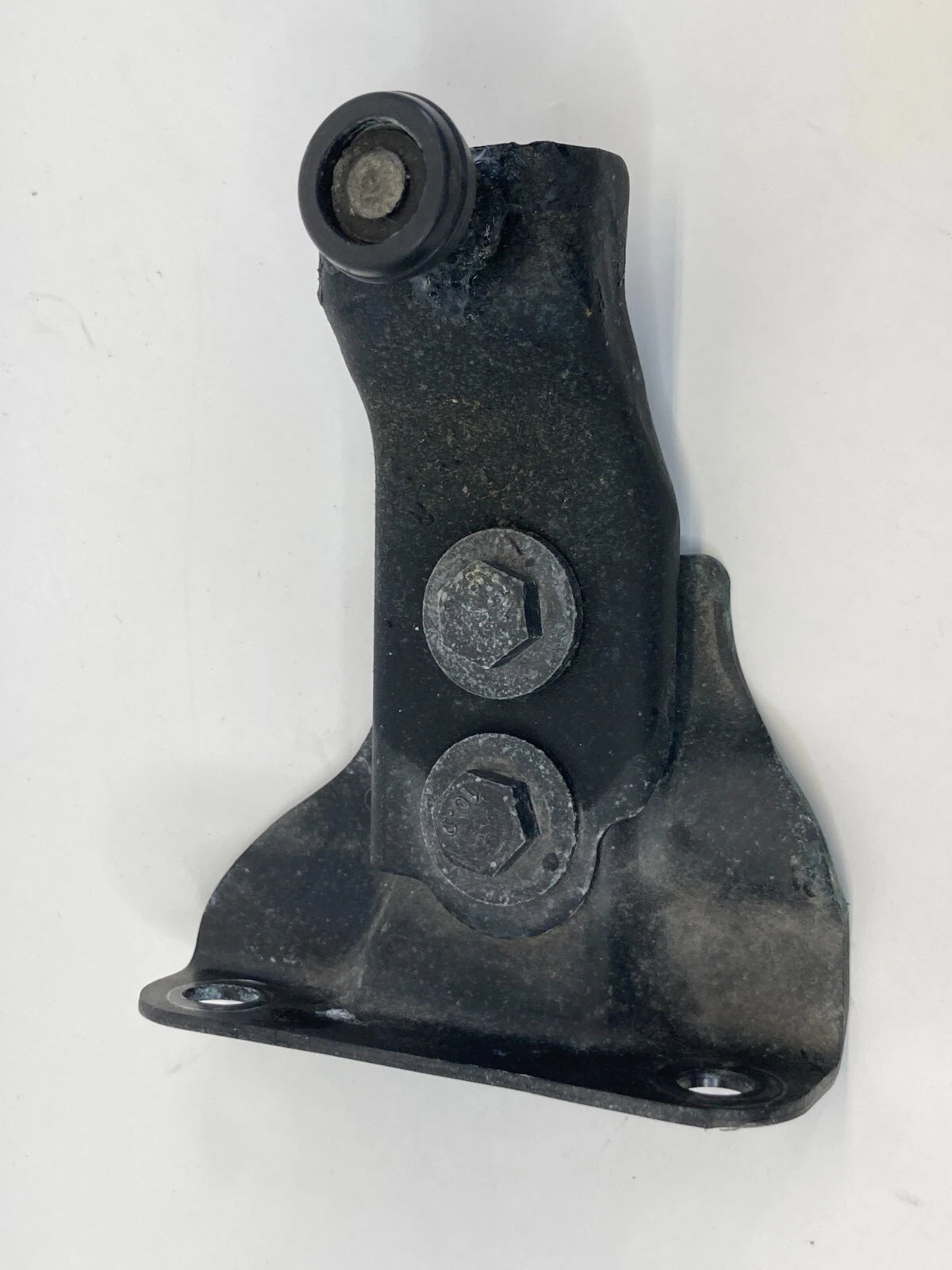 2011-2017 HONDA ODYSSEY REAR RIGHT SLIDING DOOR ROLLER HINGE BRACKET OEM