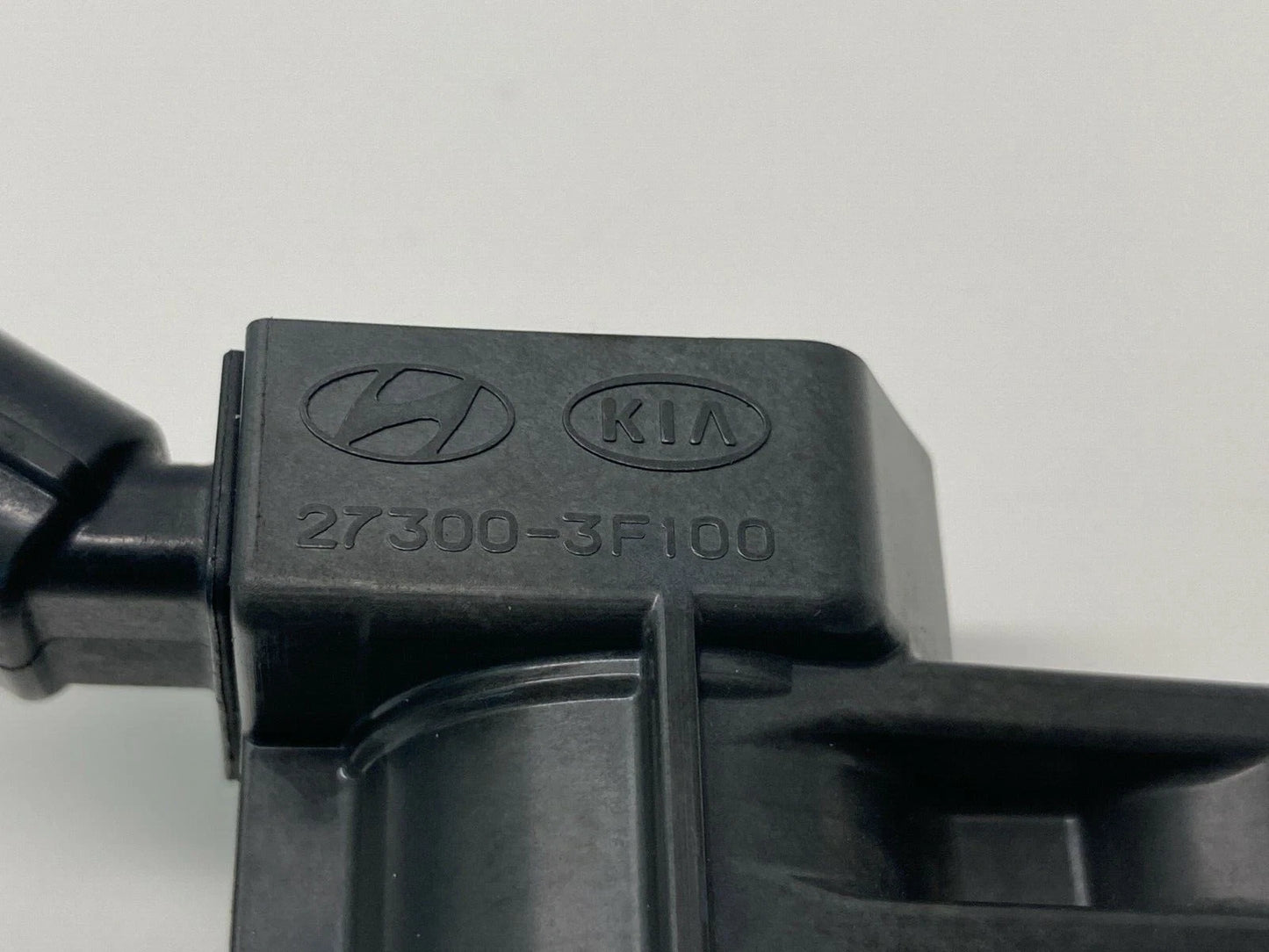 2009-2016 KIA OPTIMA HYBRID 2.4L 16V A/T IGNITION COIL IGNITOR 27300-3F100 OEM