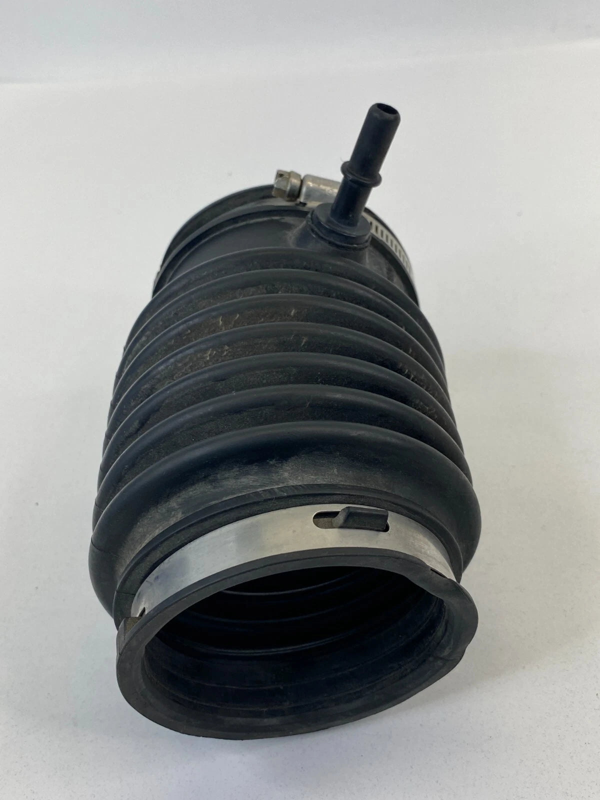 2007-2009 PONTIAC TORRENT EQUINOX AIR CLEANER INTAKE OUTLET DUCT HOSE TUBE PIPE