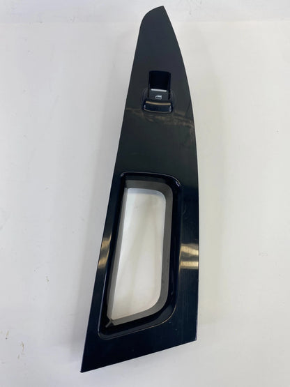 2013-2020 FORD FUSION REAR RIGHT SIDE DOOR WINDOW SWITCH W/ BEZEL DS73-14A567-B
