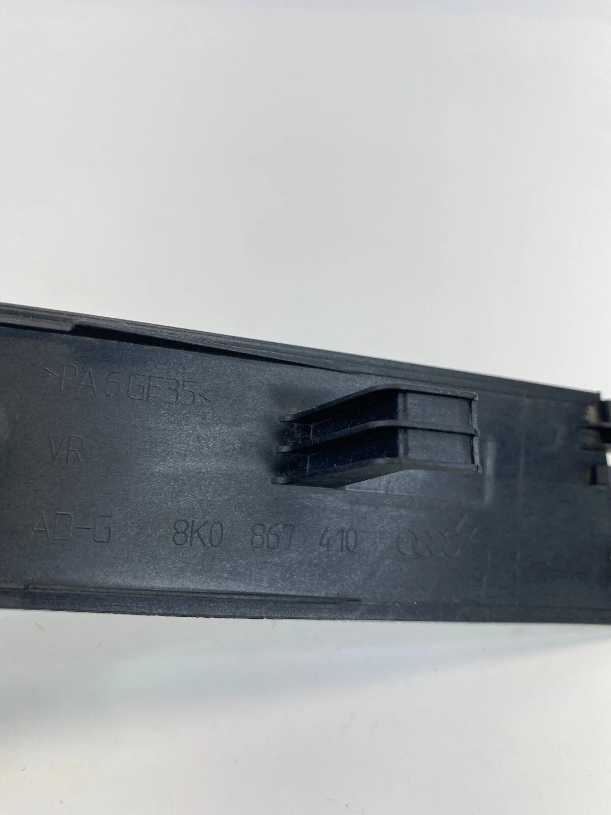 09-16 AUDI A4 QUATTRO FRONT RIGHT DOOR ORNAMENT PANEL TRIM MOLDING 8K0867410 OEM