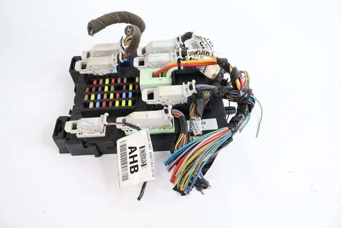 2012-2014 FORD FOCUS 2.0L L4 A/T BODY CONTROL MODULE FUSE BOX BCM JV6T-14A073-XB
