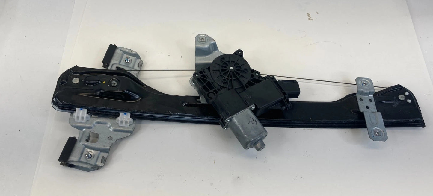 2015-2020 Chevrolet Trax Window Front Left Window Motor w/ Regulator 98920-SUV20