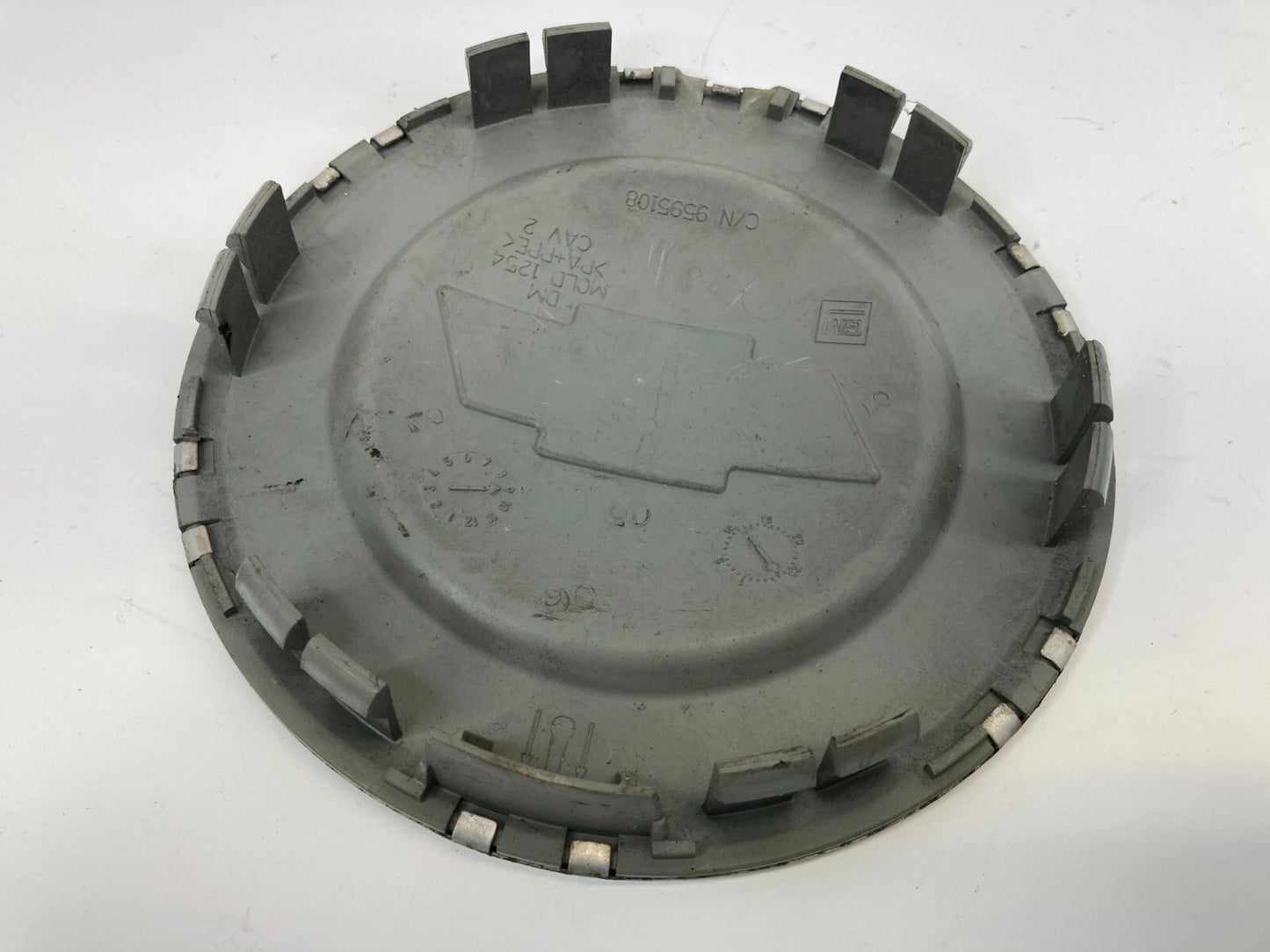 04 05 06 07 08 09 CHEVROLET TRAILBLAZER RIM WHEEL CENTER CAP HUB CAP 9595108