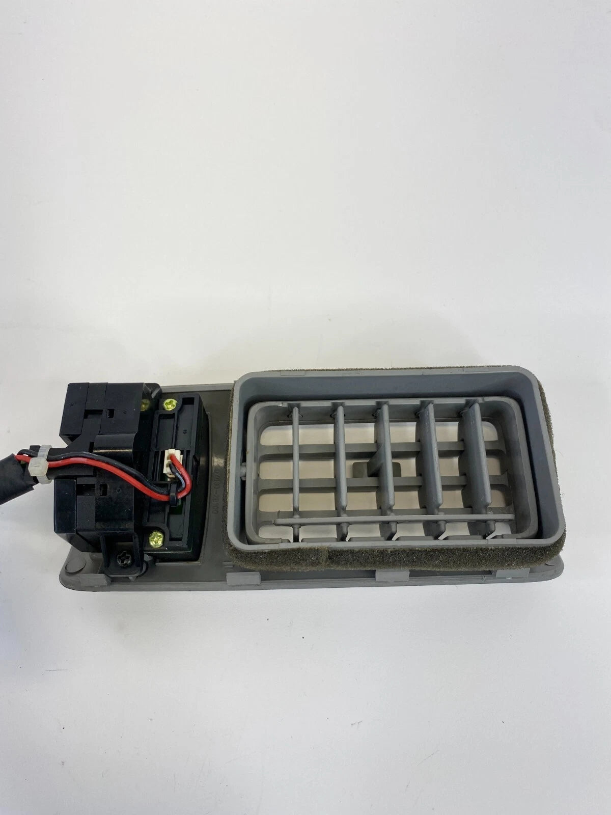 07-09 HYUNDAI SANTA FE REAR PILLAR RIGHT PASSENGER AC AIR VENT 97980-2B100 OEM