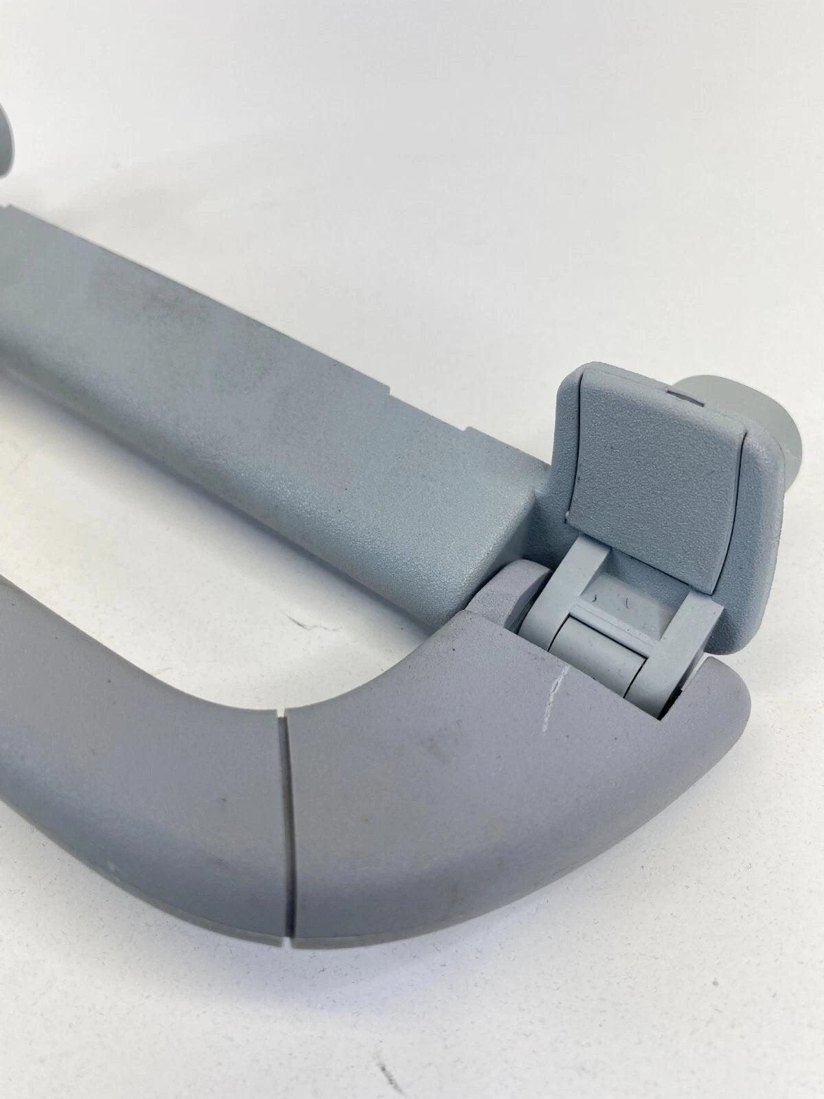 2000-2006 MERCEDES-BENZ S500 FRONT LEFT ROOF INNER GRAB GRIP HANDLE 2208100551