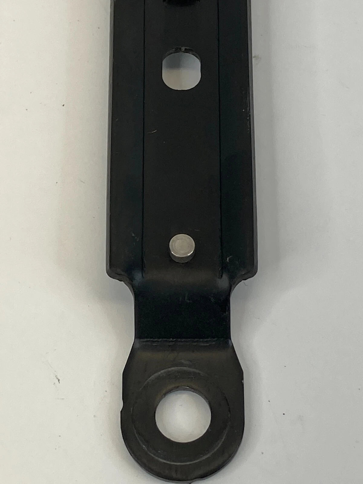 98-02 TOYOTA COROLLA FRONT LEFT OR RIGHT SIDE SEAT BELT HEIGHT UPPER ADJUSTER