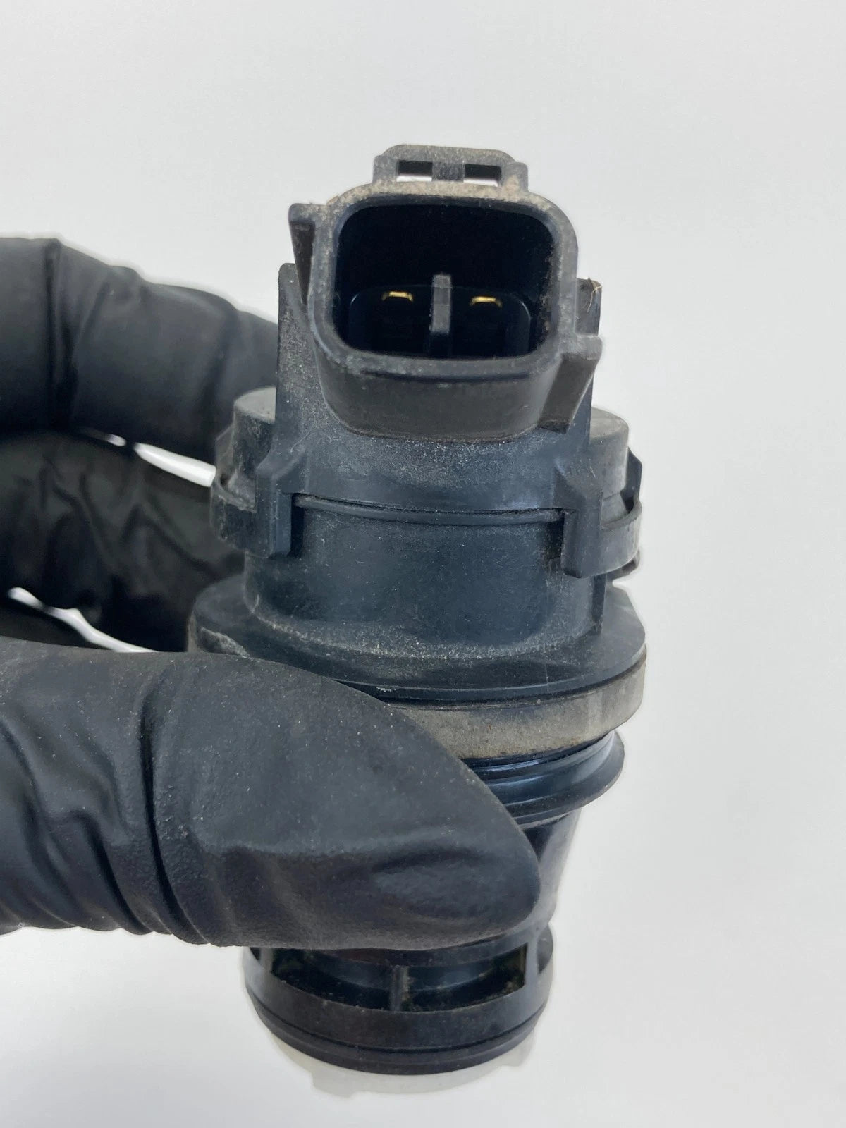 2011-2015 Toyota Prius Front Windshield Washer Fluid Pump 85330-47010 OEM