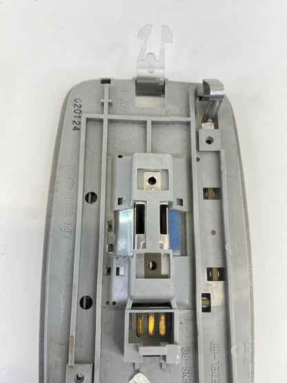 2002-2006 Toyota Camry Roof Overhead Console Dome Map Light 81240-AA020
