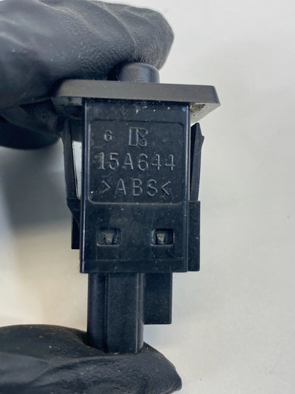 09-19 TOYOTA COROLLA 04-20 SIENNA SET TIRE PRESSURE RESET SWITCH BUTTON 15A644