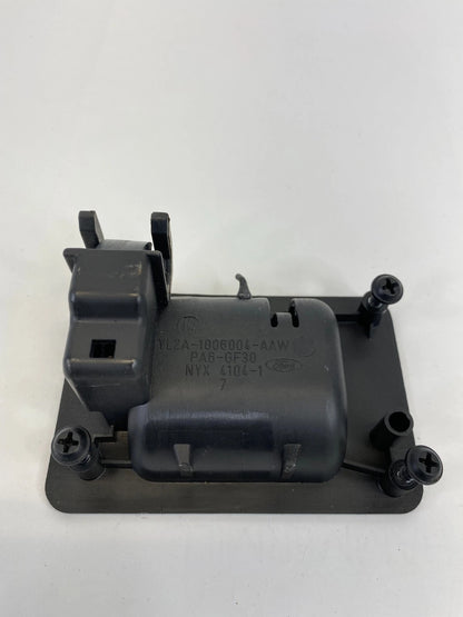08-12 FORD ESCAPE GLOVE BOX DOOR LOCK LATCH HANDLE YL2A-1006004-AAW OEM