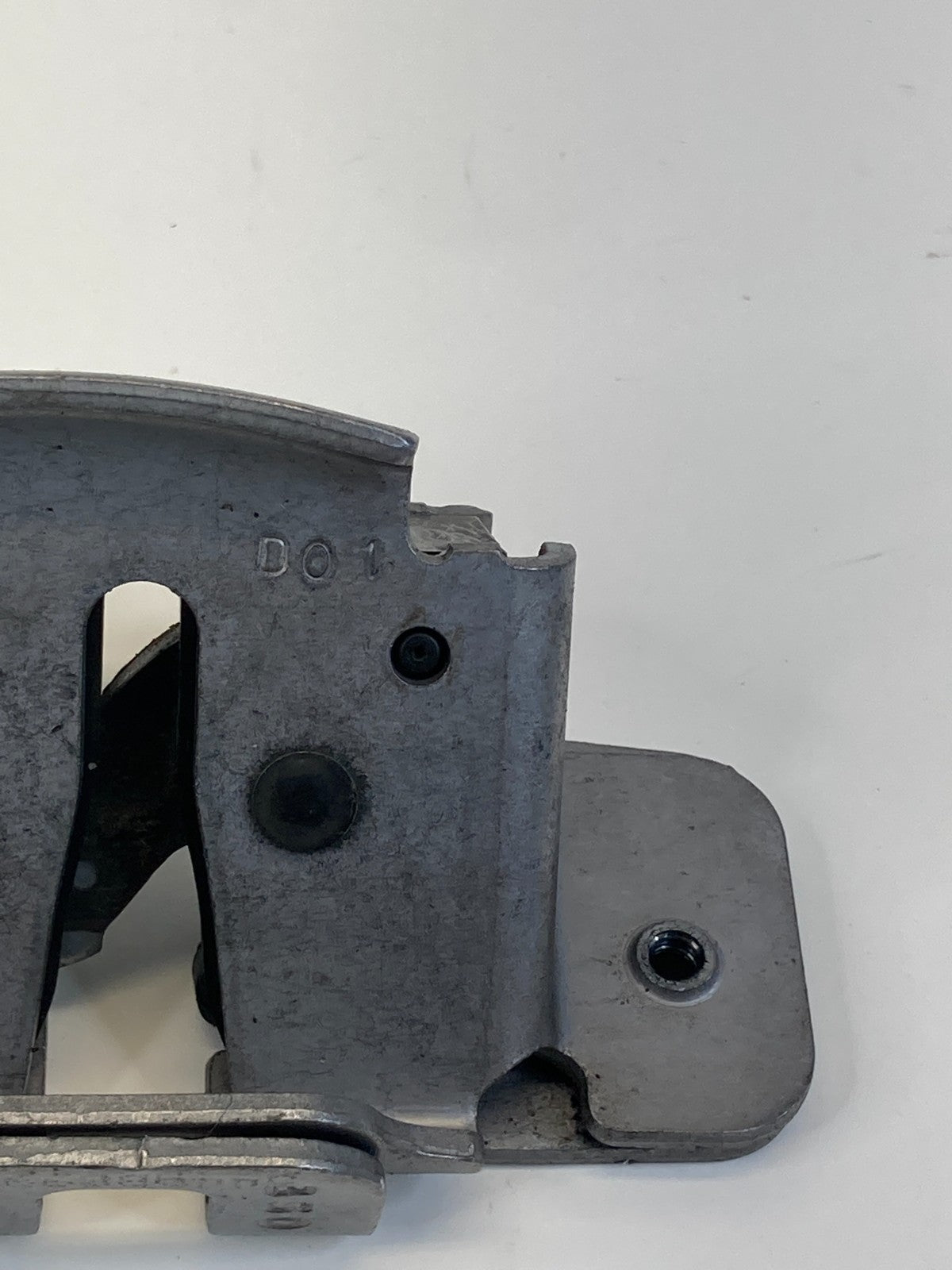 2008-2016 Chrysler Town & Country Rear Right Sliding Door Lock Latch Catch OEM