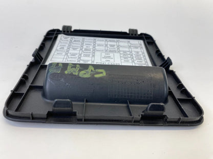 2016-2020 KIA SORENTO DRIVER SIDE DASH FUSE BOX ACCESS COVER 84752-C6000 OEM