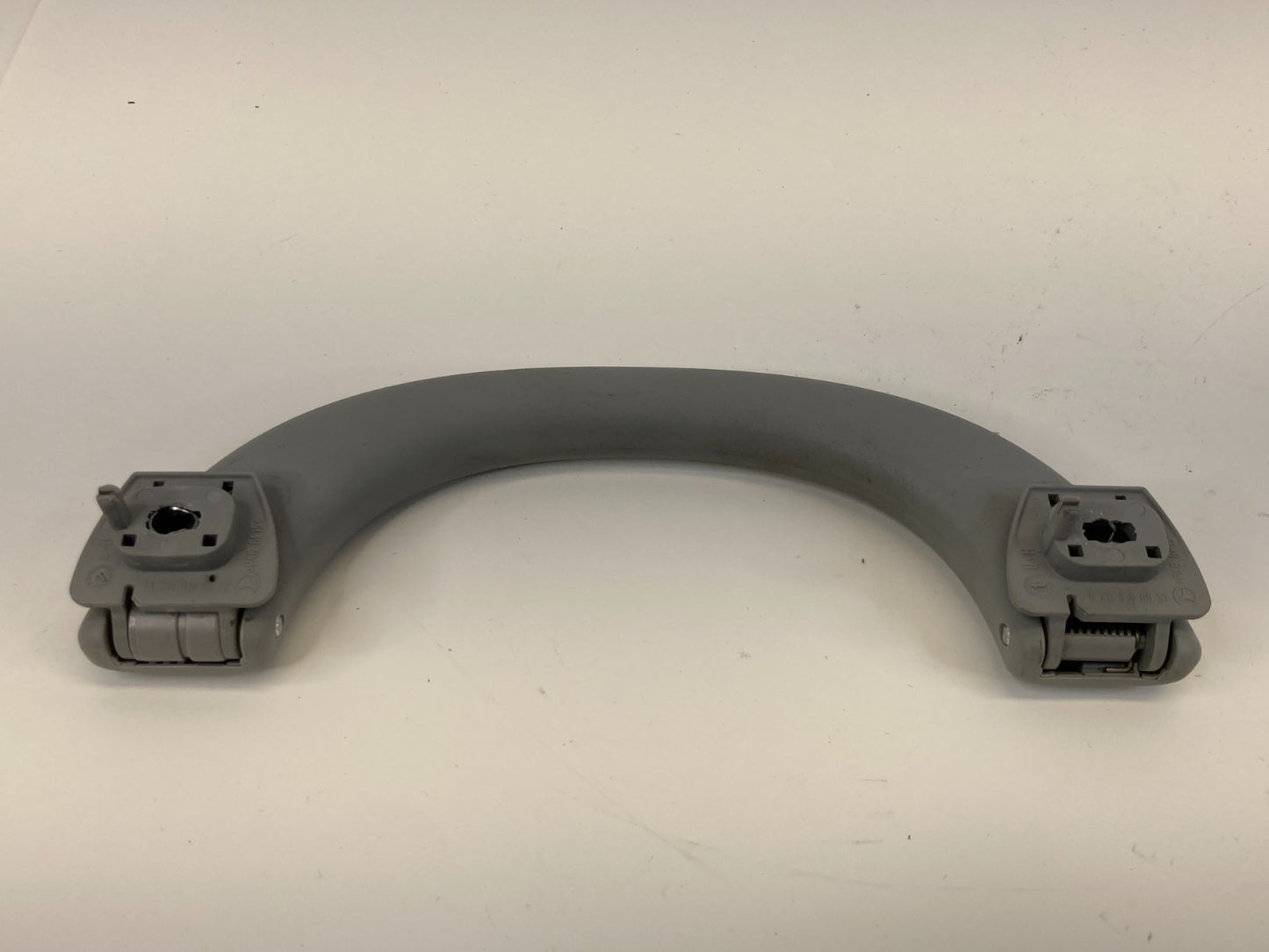 2006 Mercedes Benz CLS500 2007-2011 CLS550 Roof Grab Grib Handle A2118100051 OEM