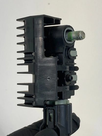 2008-2010 SCION XD FRONT LEFT DRIVER SIDE SEAT BELT BUCKLE ASSEMBLY OEM