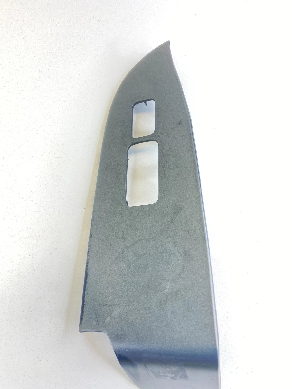2005-2007 HONDA ODYSSEY RH SIDE DOOR POWER WINDOW SWITCH COVER MOUNT OEM