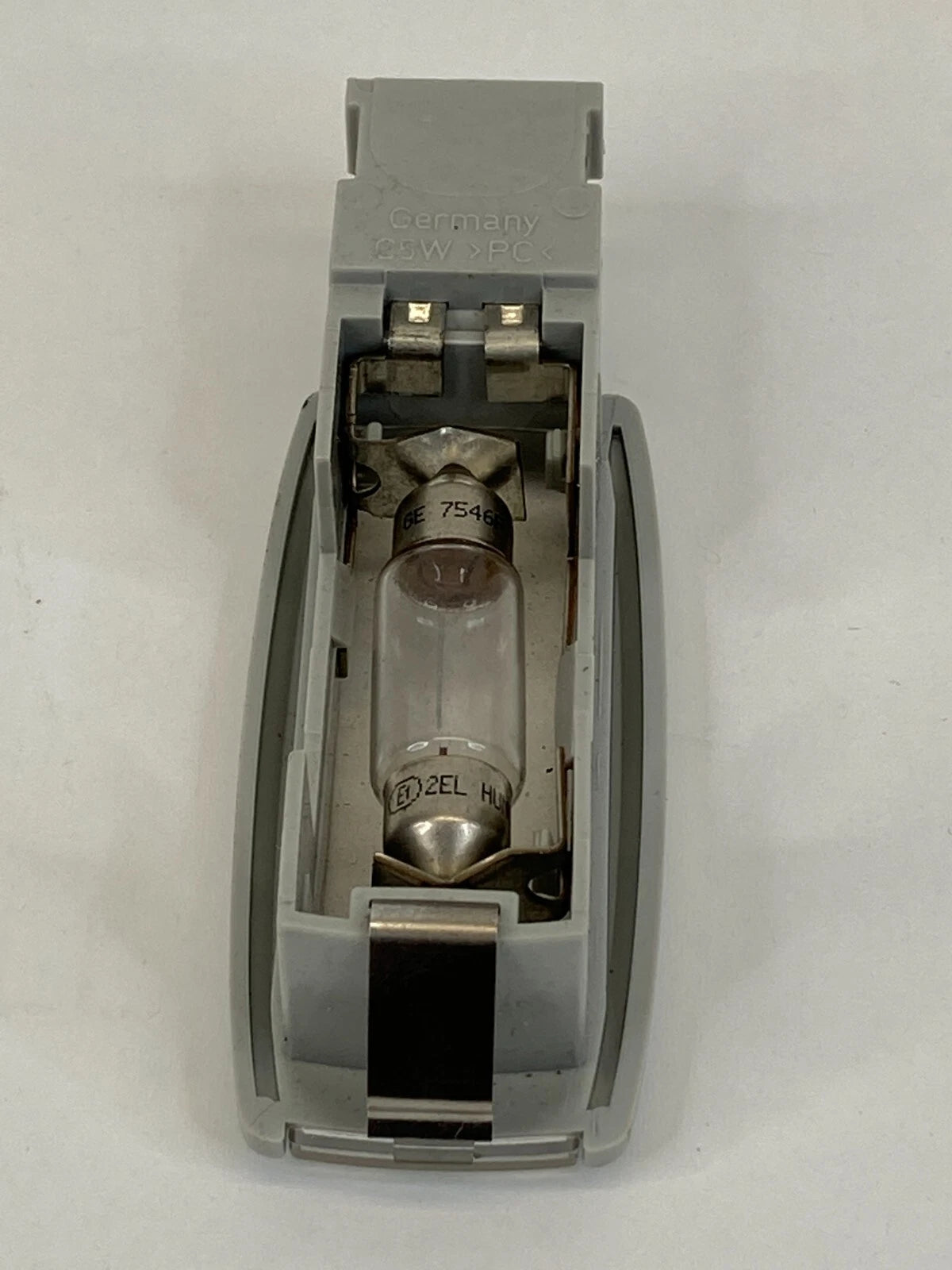 2006-2020 VOLKSWAGEN PASSAT FRONT RIGHT SIDE VISOR DOME MAP VANITY LIGHT LAMP