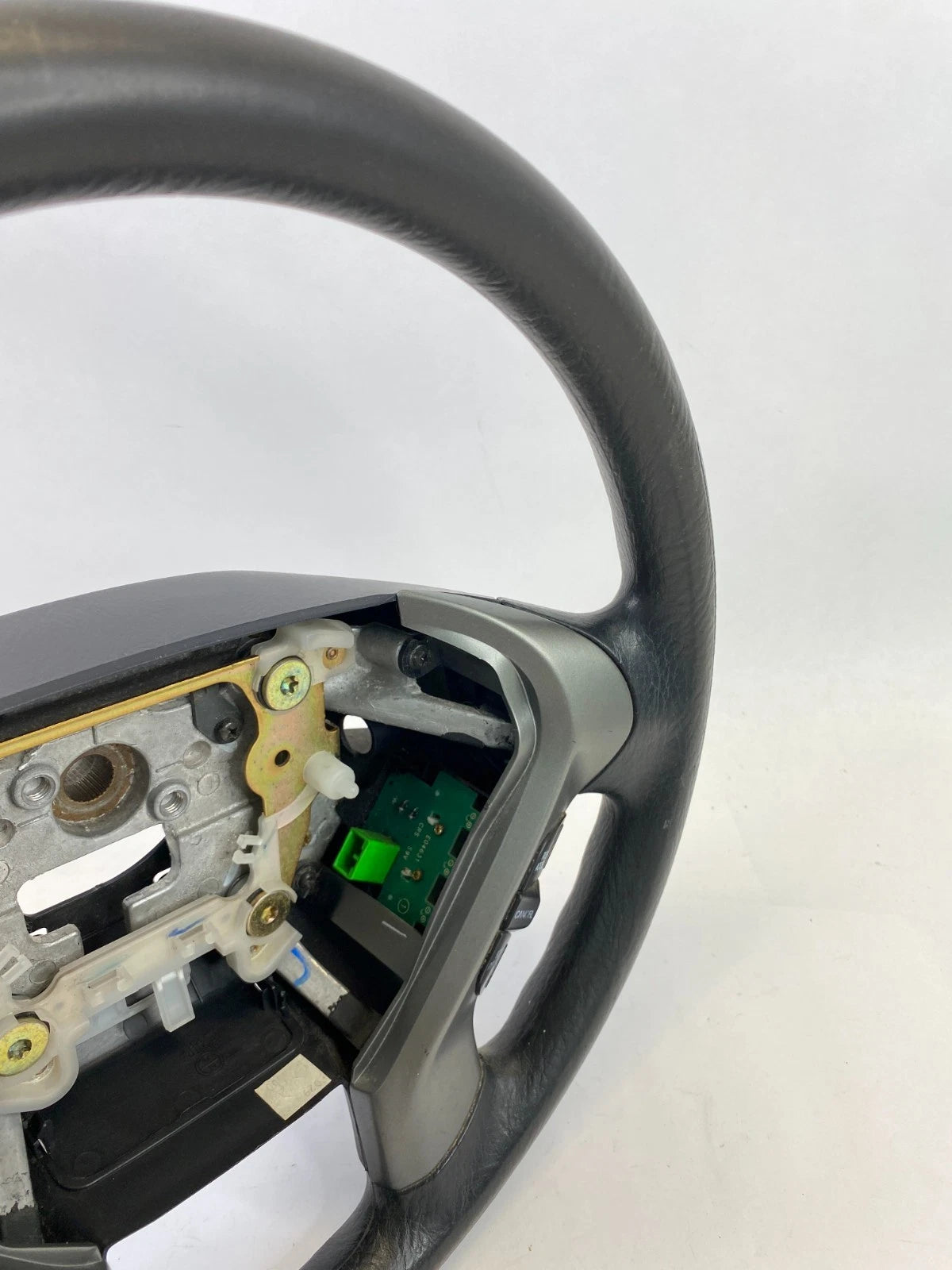 2003 2004 2005 HONDA PILOT STEERING WHEEL W/ CRUISE CONTROL SWITCH ASSY OEM