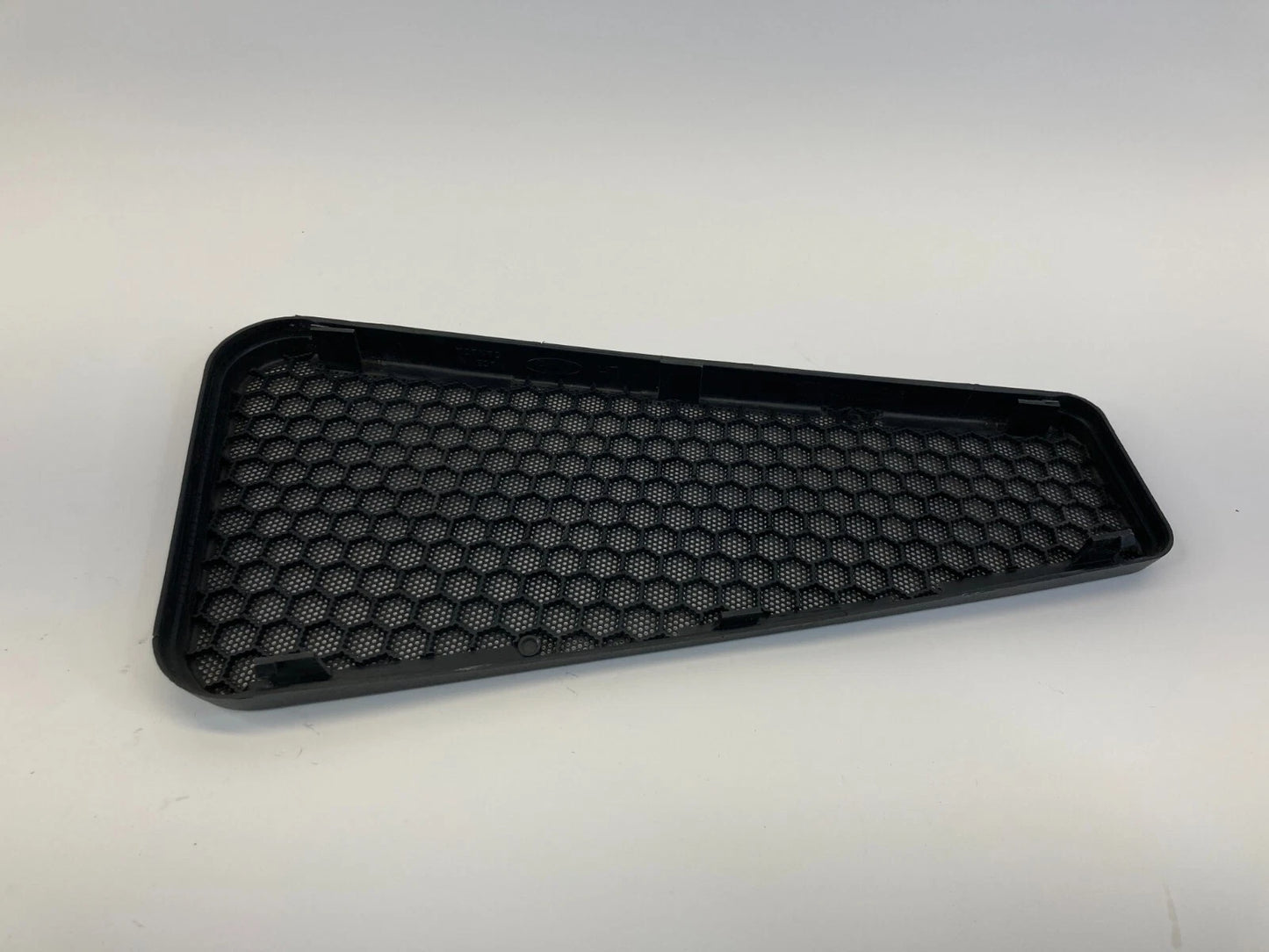 2012-2018 FORD FOCUS FRONT LEFT DRIVER SIDE SPEAKER GRILLE TRIM COVER OEM