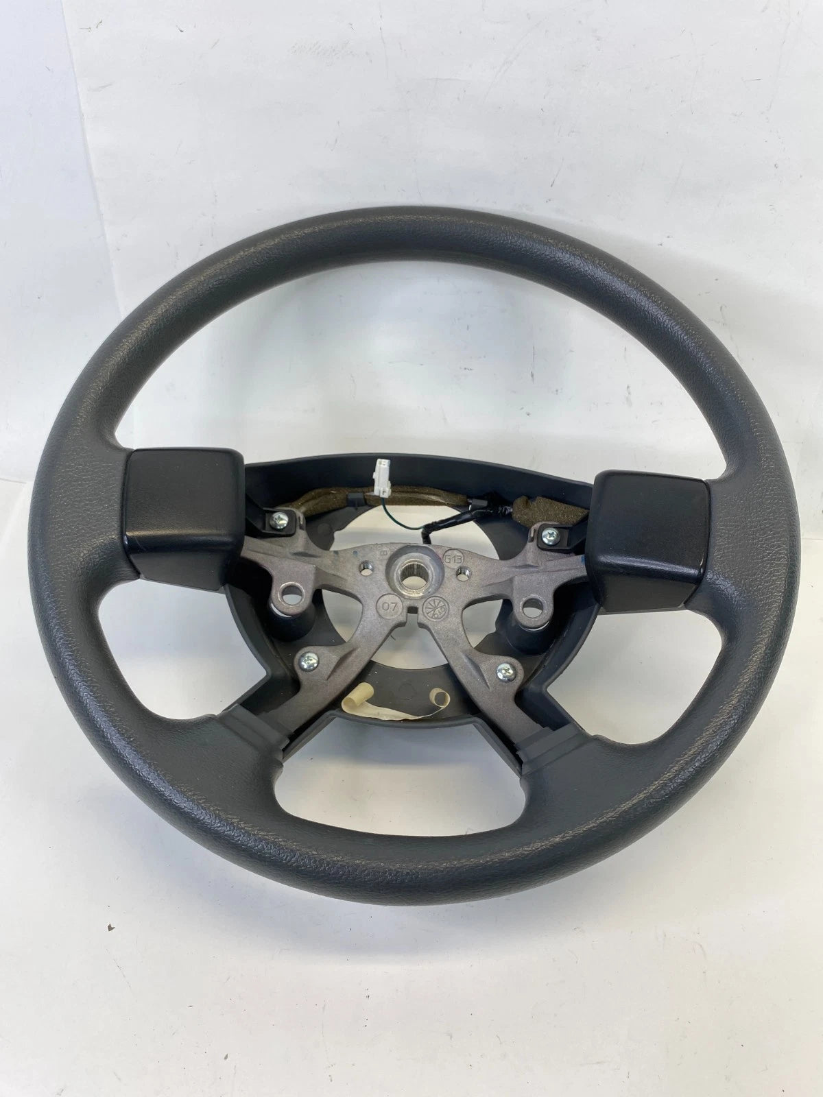 2007 DODGE DAKOTA ST STEERING WHEEL FOUR SPOKE WITHOUT CRUISE CONTROL OEM