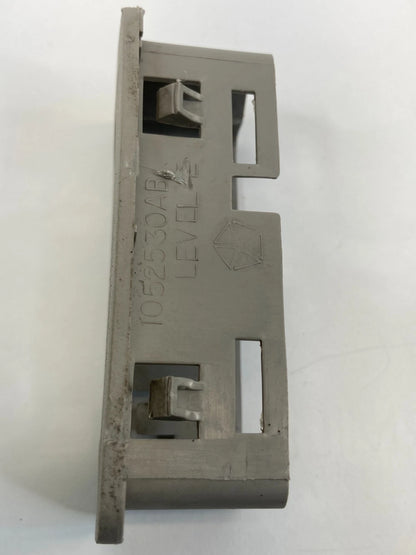 2005-2007 DODGE MAGNUM REAR LEFT PANEL DOOR WINDOW SWITCH TRIM BEZEL 1052530AB