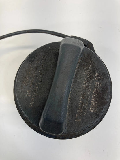 2005-2019 KIA SORENTO 2004-2006 KIA RIO FUEL FILLER TANK GAS CAP LID COVER OEM