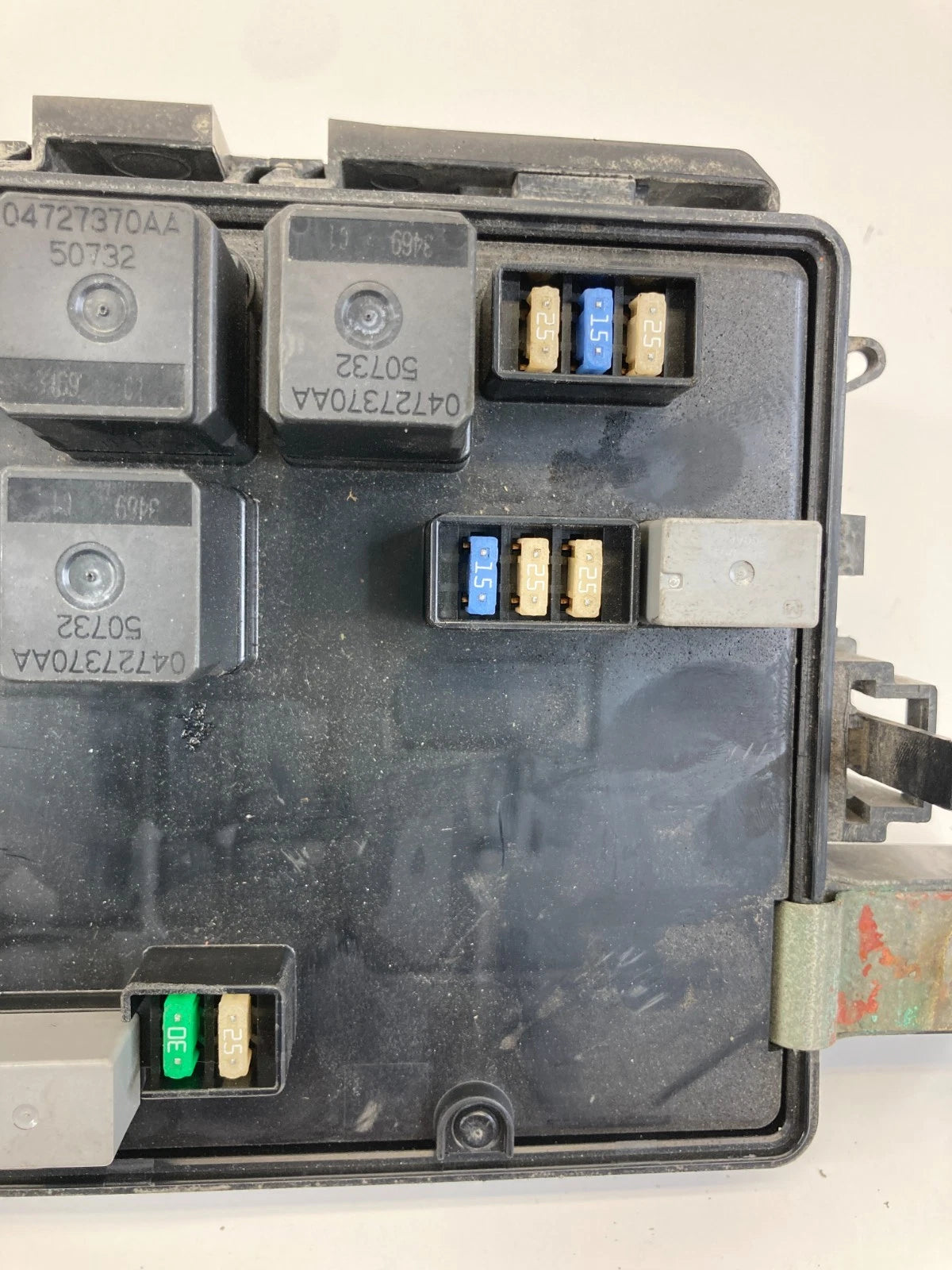 2009 2010 DODGE CHARGER TIPM TOTALLY INTEGRATED POWER MODULE FUSE BOX 68059370AB