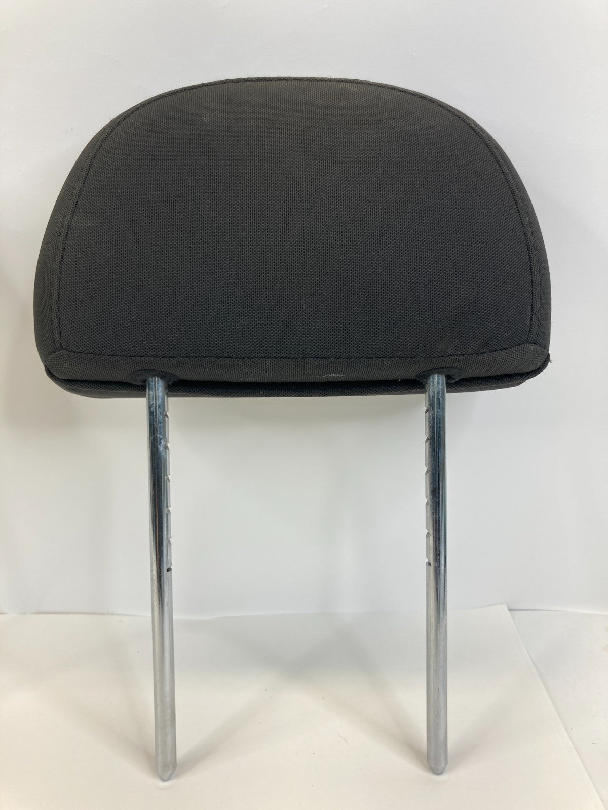 2012-2015 Chevrolet Captiva Front Left & Right Seat Headrest Head Rest Pair Set