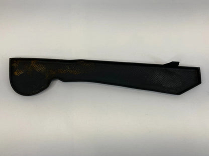 2012-2014 VOLKSWAGEN PASSAT FRONT LEFT SIDE STORAGE RUBBER INSERT MAT 561868133